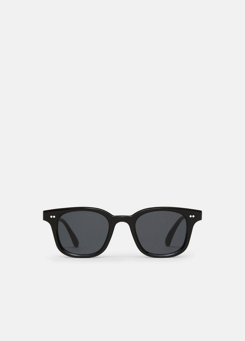 Women's Chimi 02 Sunglasses, Black Vince