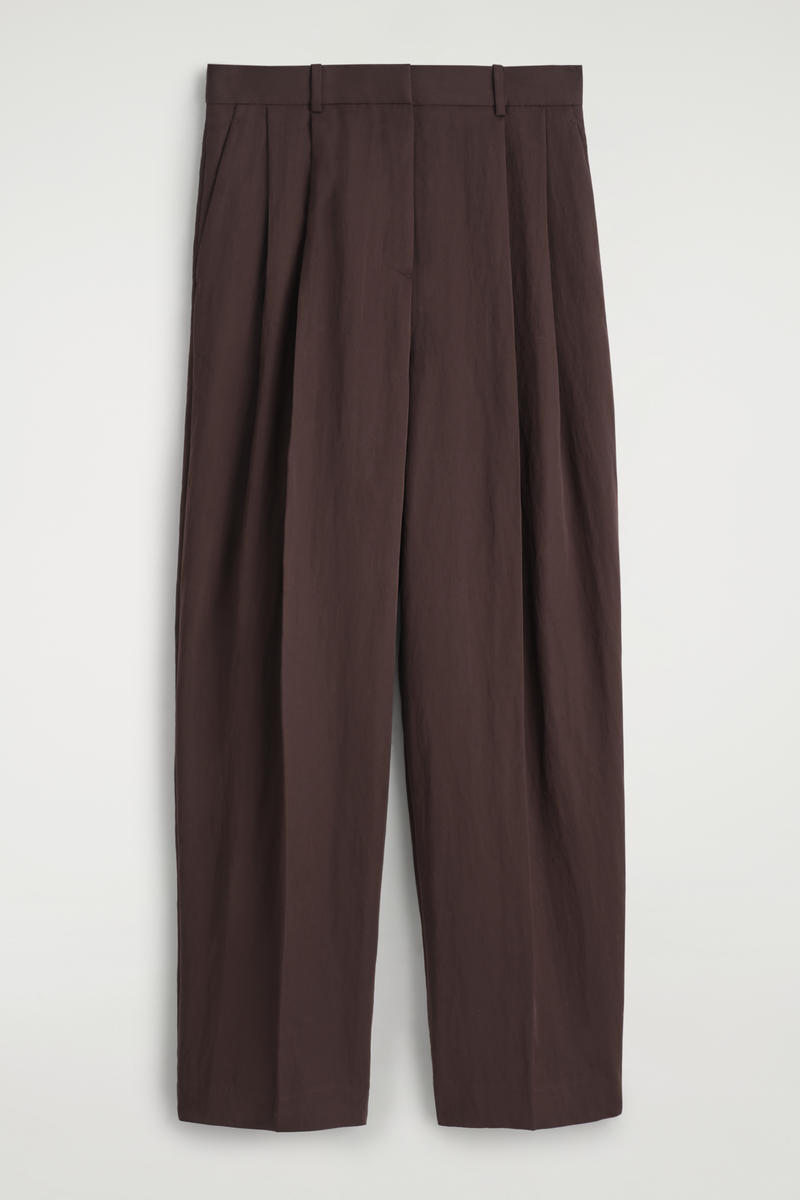 Relaxed Fluid Wide-Leg Pants