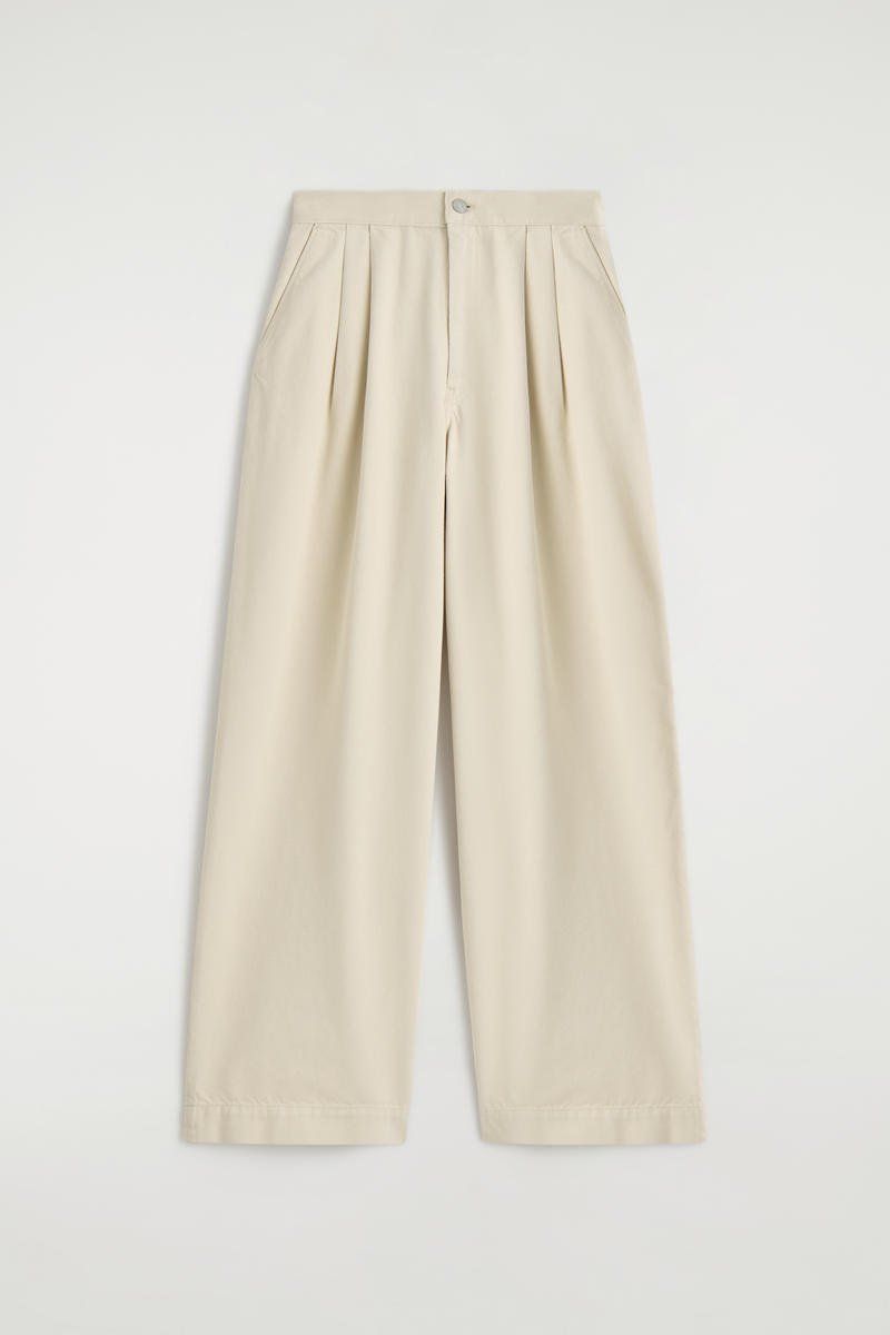 Pleated Wide-Leg Denim Pants
