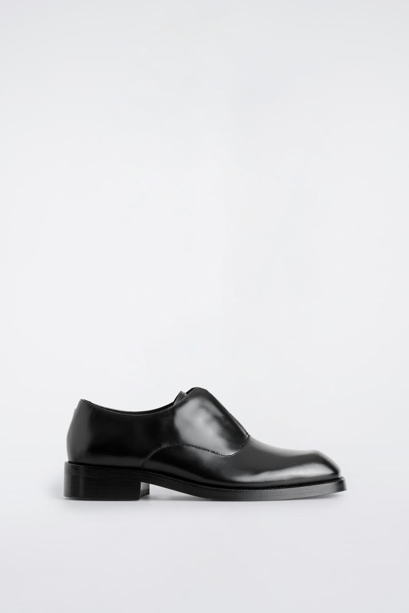 Square-Toe Leather Oxford Shoes by COS