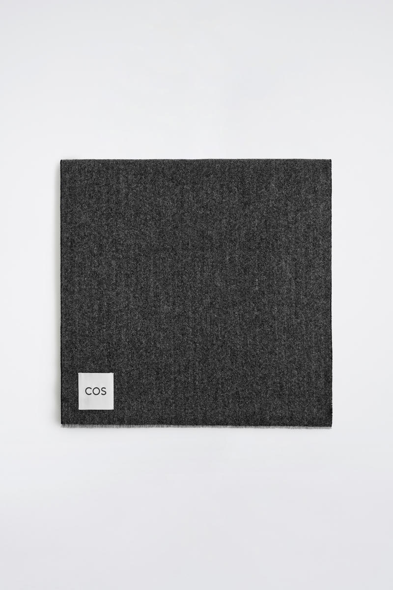Herringbone Wool-Cashmere Scarf by COS