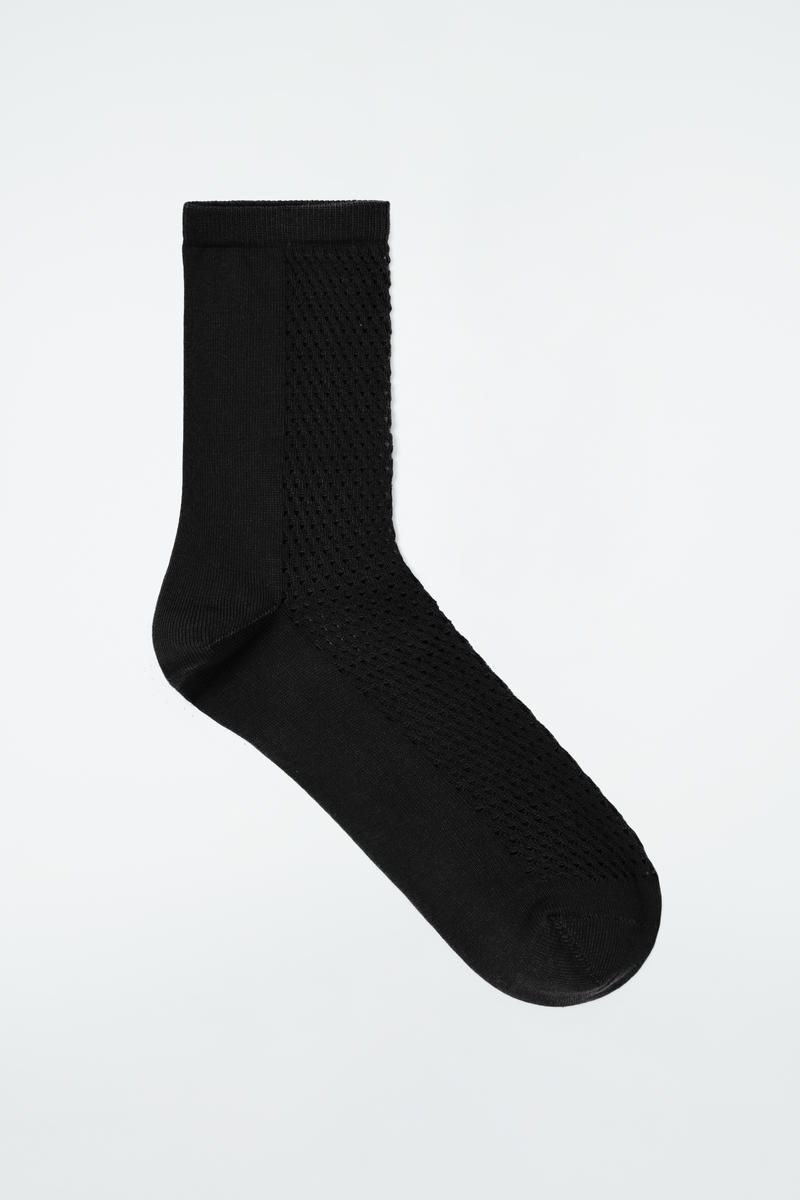 Pointelle-Knit Socks