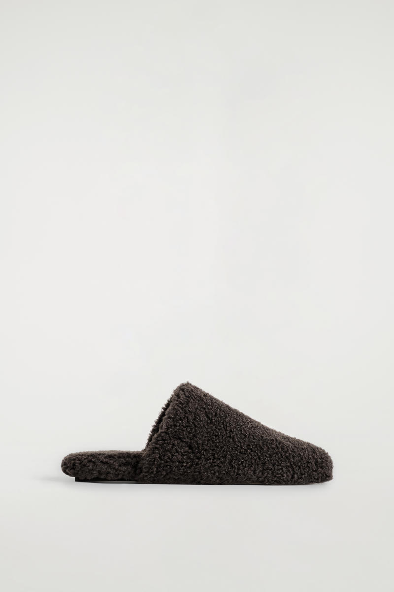 Teddy Mules by COS