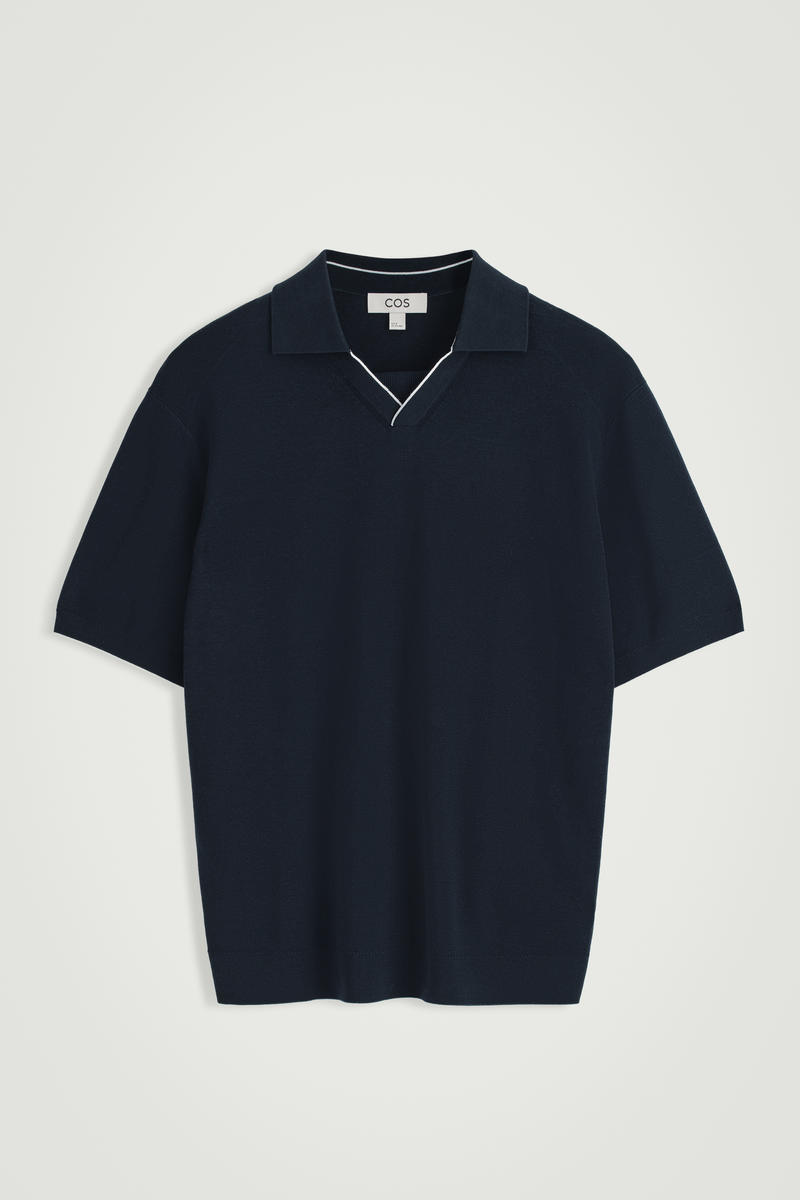 Contrast tipped Knitted Polo Shirt