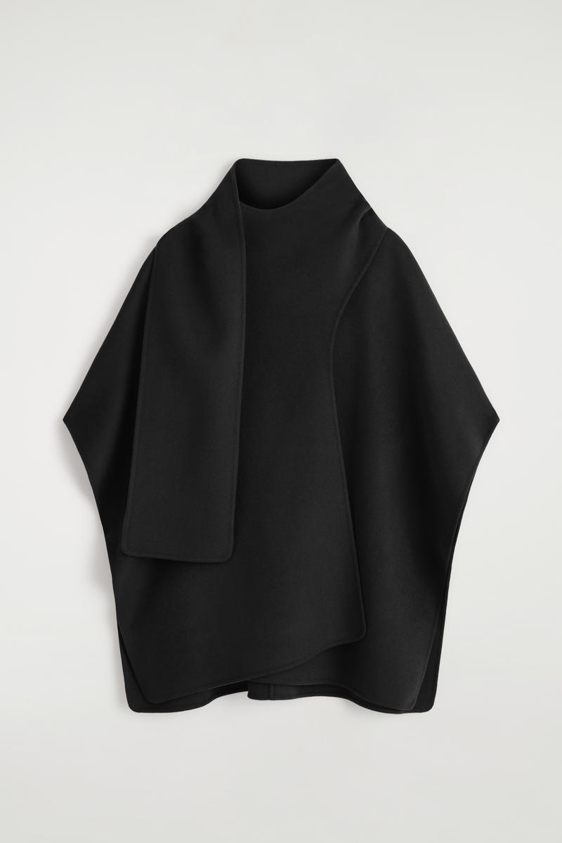 Double-Faced Wool Scarf Cape