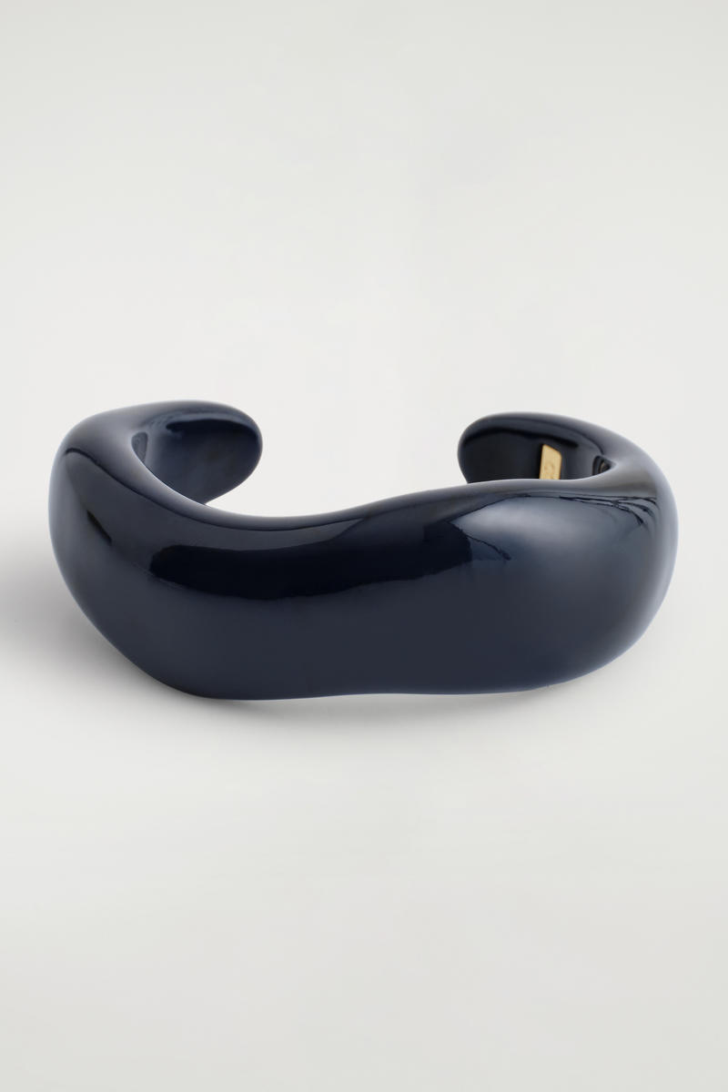 Chunky Curved Bangle