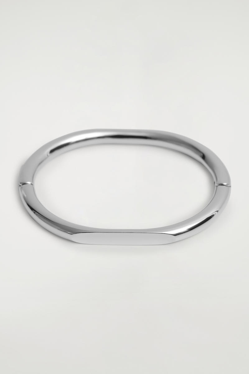 Sculpted Bangle