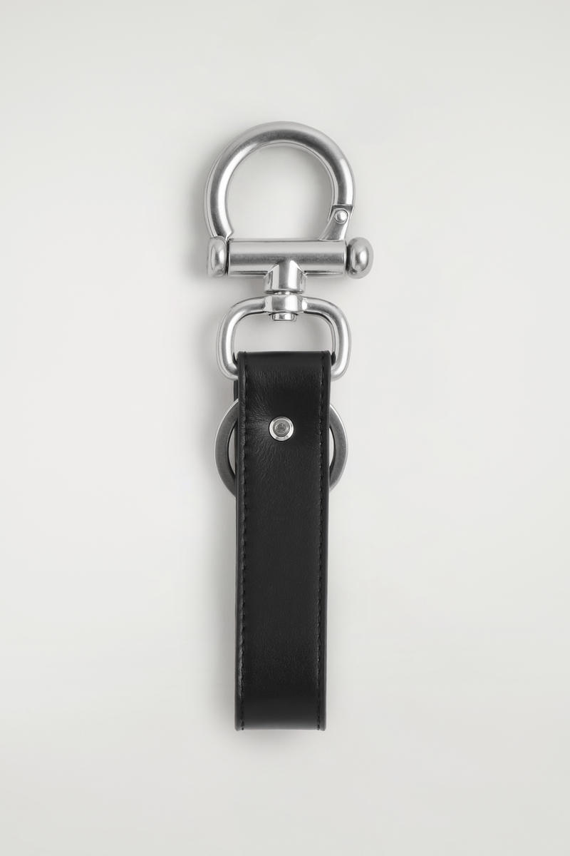 Leather Keyring by COS
