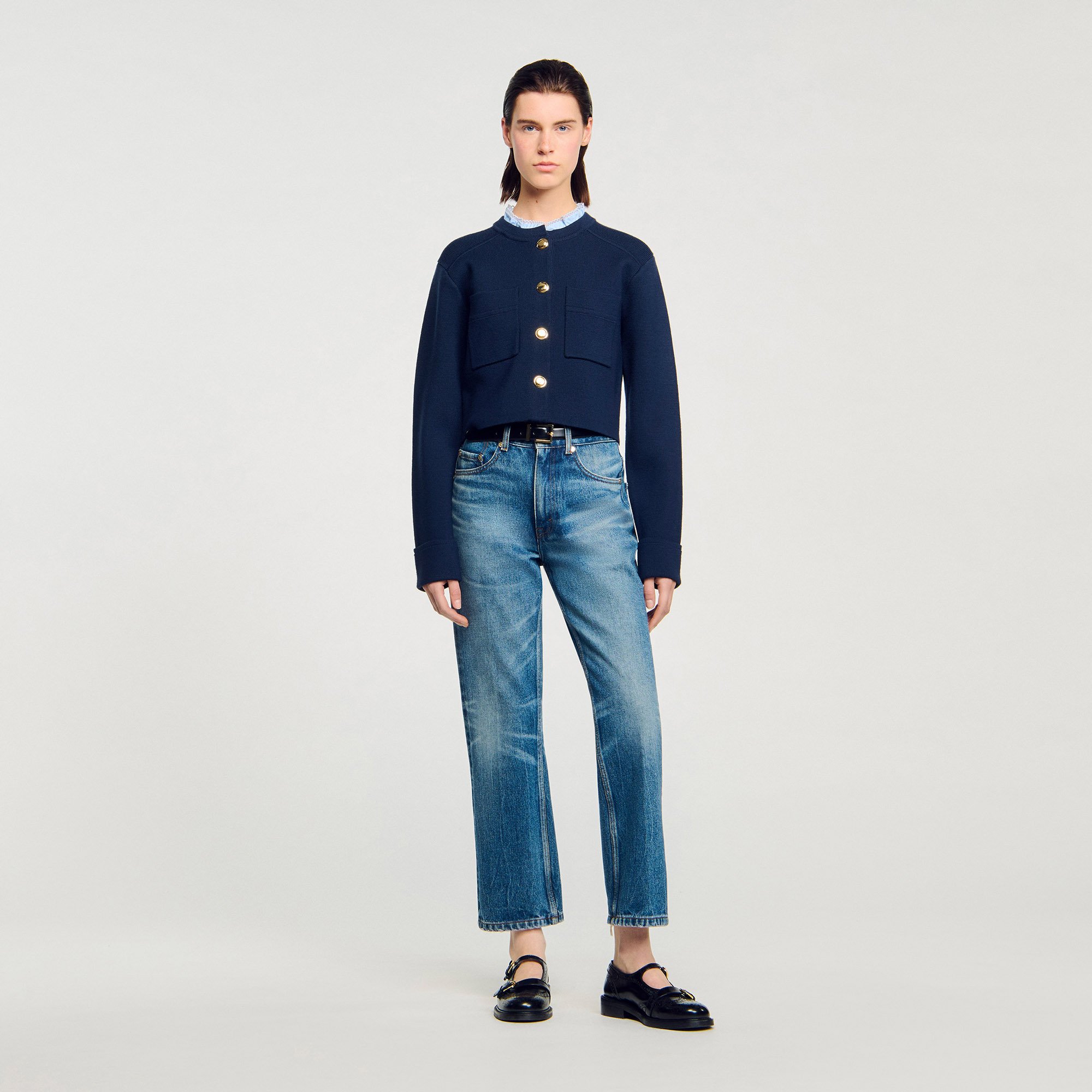 Cardigan with detachable ruffle collar