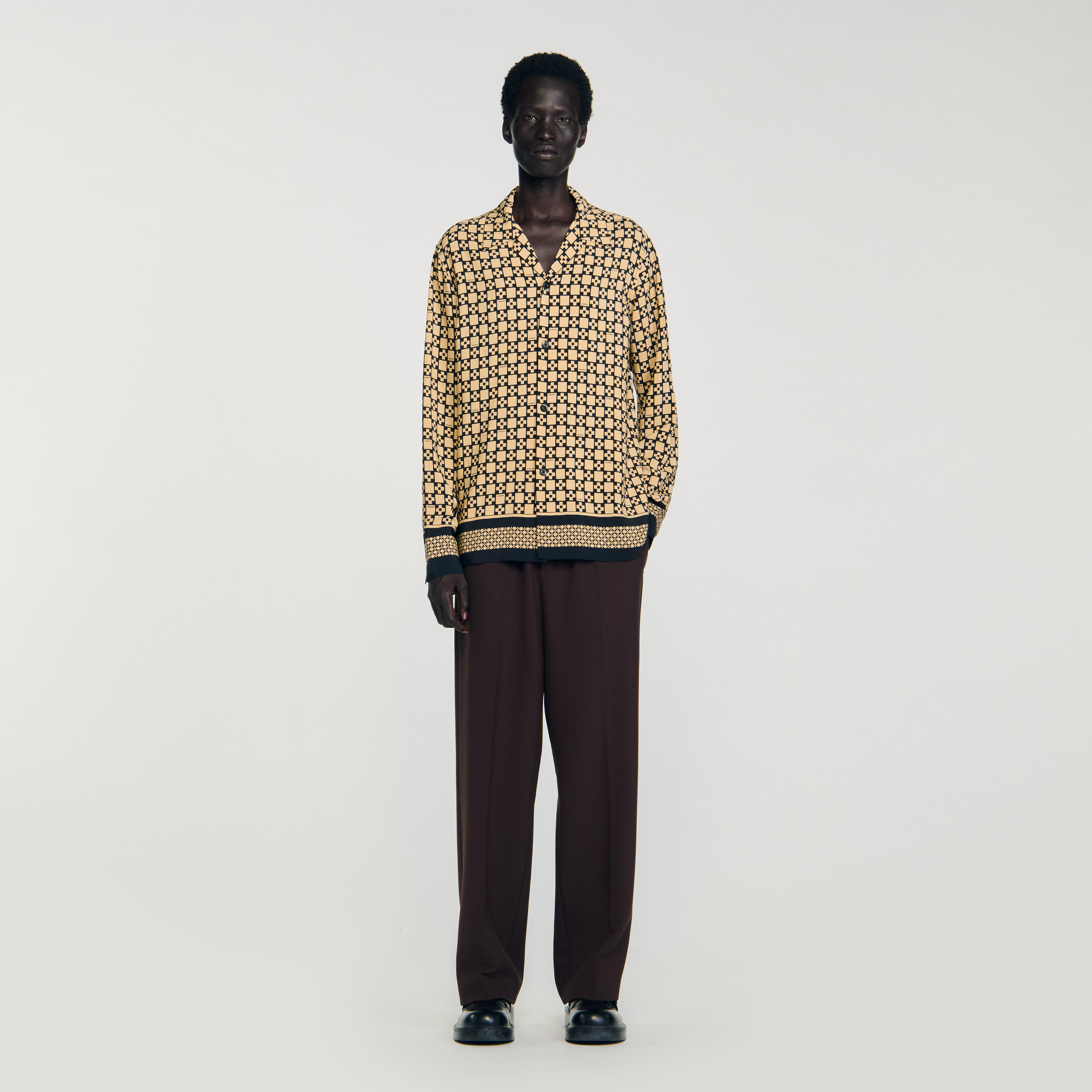 Square cross long sleeve shirt