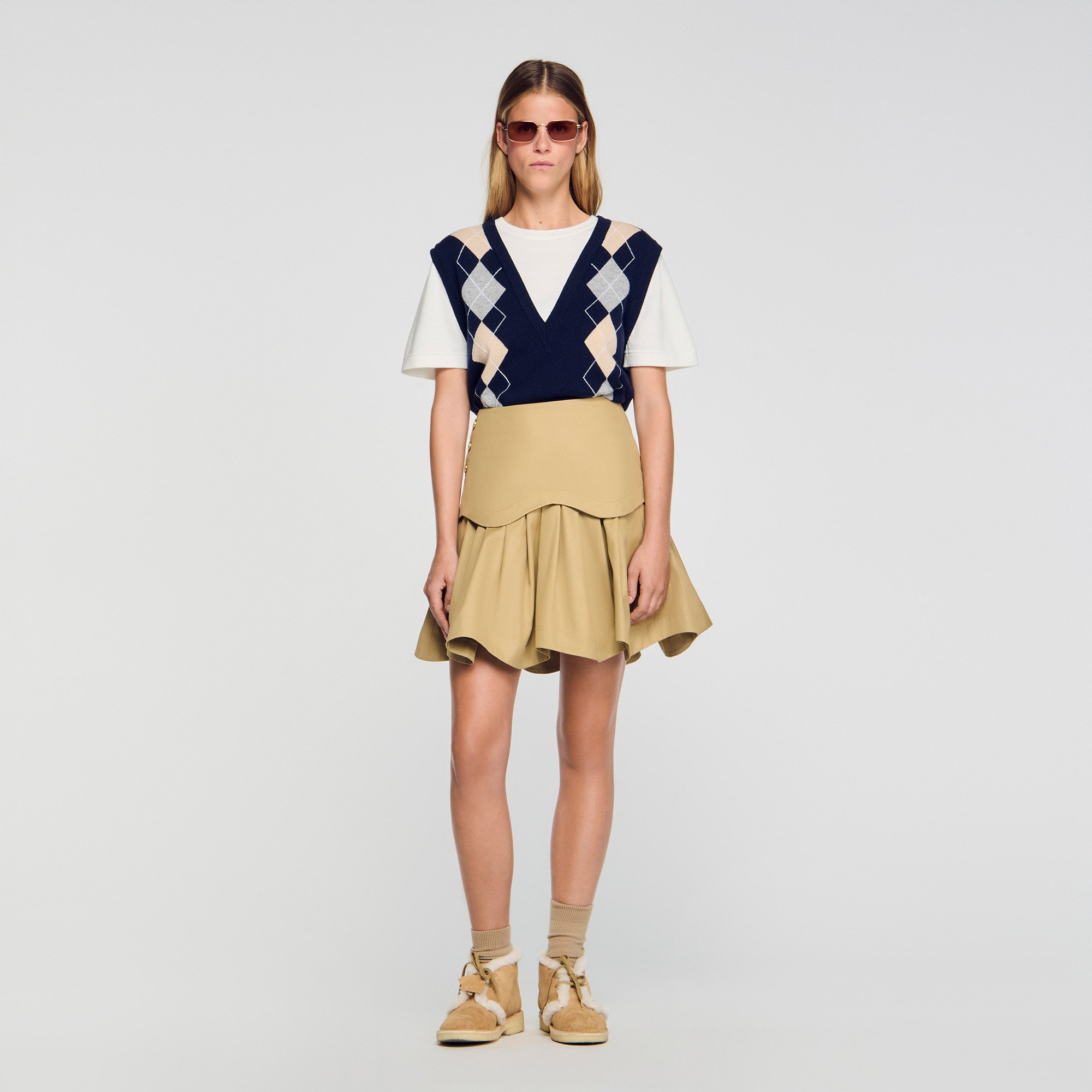 Flared pleated skirt