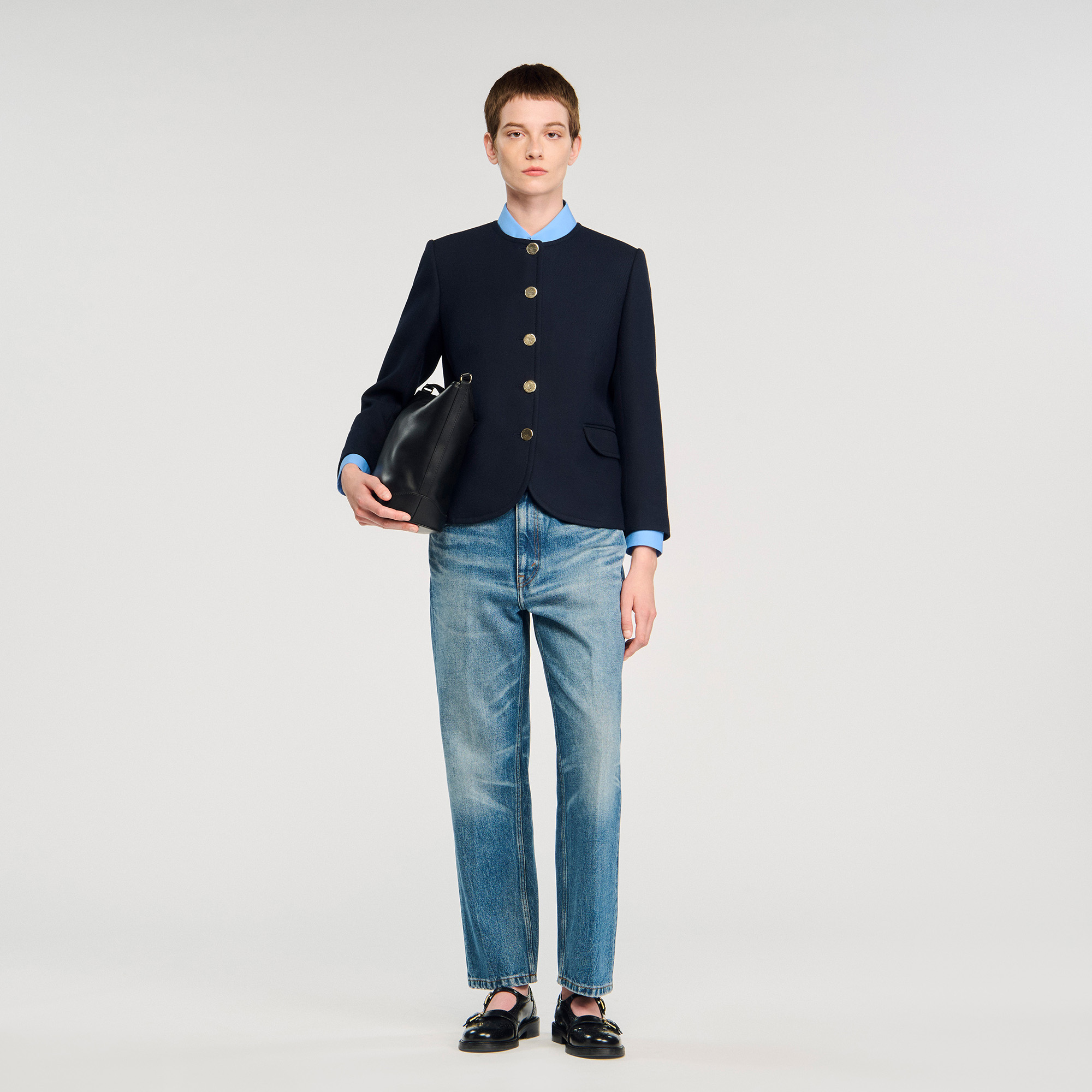 Round collar jacket