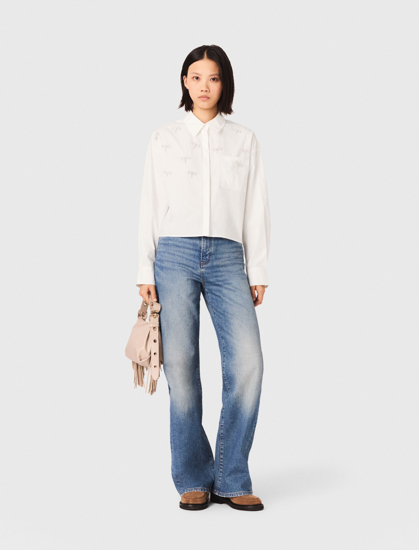 Woman's cotton Bow Jewel Shirt for Spring/Summer, size Small, in color White /