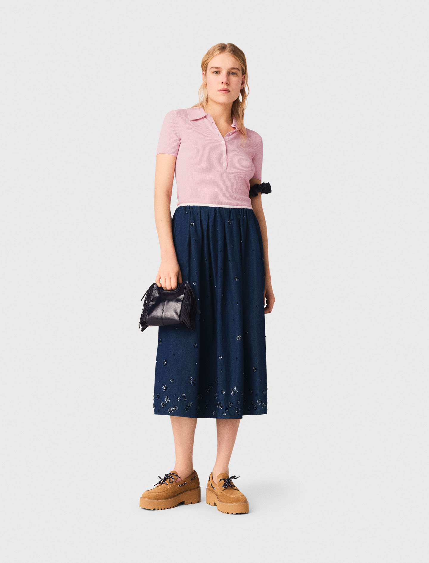 Woman's cotton Embroidered denim midi skirt for Spring/Summer, size Small, in color Navy / Blue