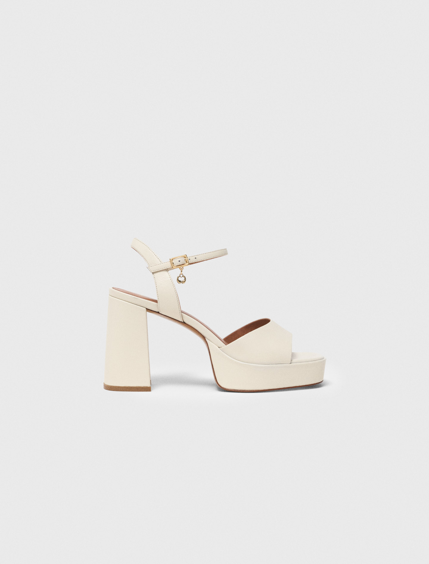 Woman's leather Leather platform sandals for Spring/Summer, size 7.5, in color Ecru / Beige
