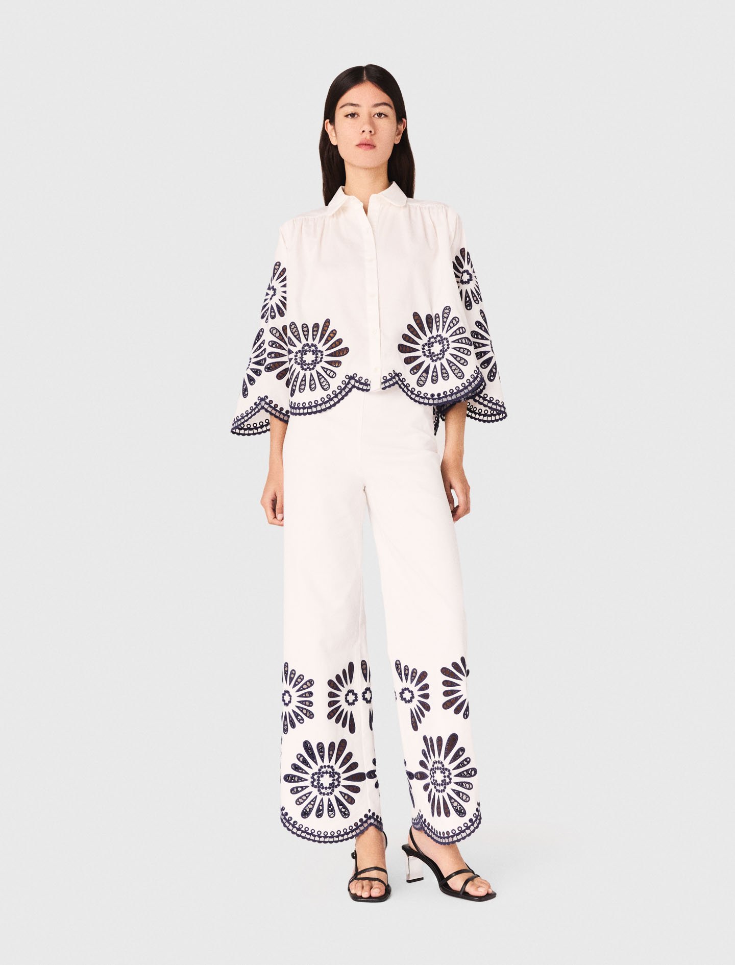 Woman's cotton Top court en crochet for Fall/Winter, size Medium, in color White/Navy / by Maje