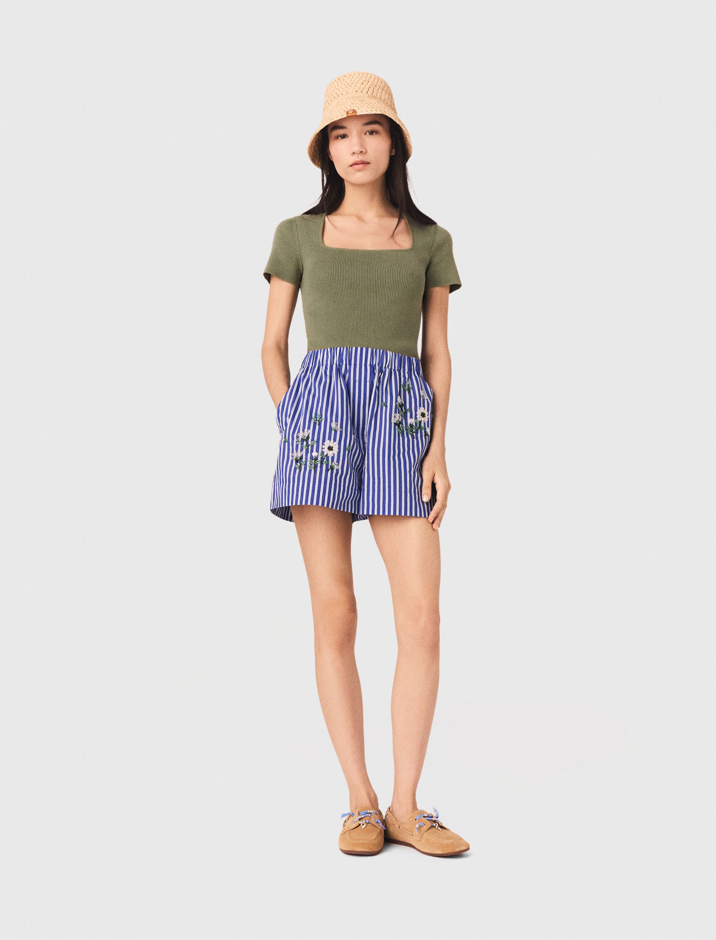 Woman's cotton Embroidered striped cotton shorts for Spring/Summer, size Extra Extra Large, in color White/Blue / Blue