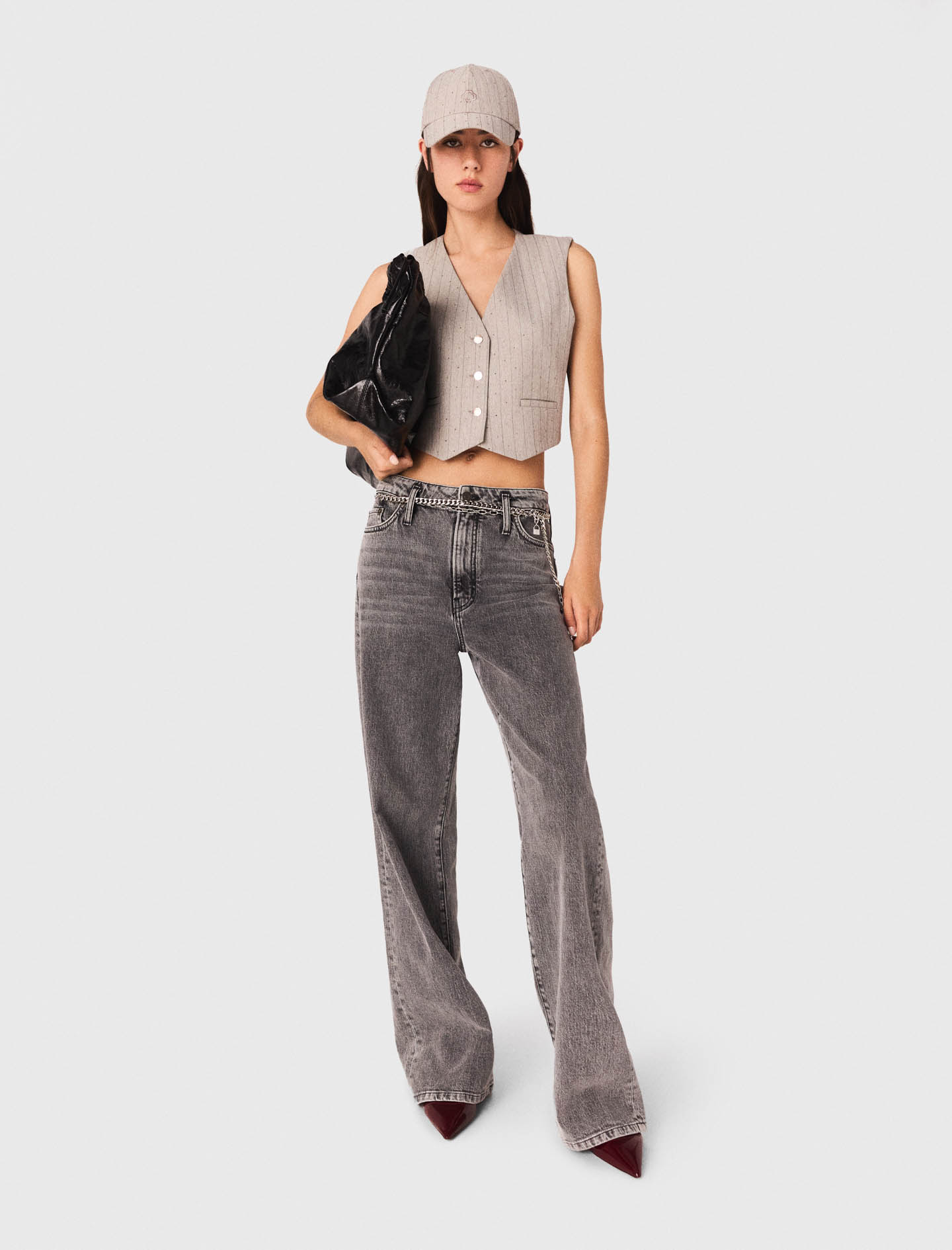 Woman's polyester Rhinestone tailored vest for Fall/Winter, size Small, in color Light Grey / Grey