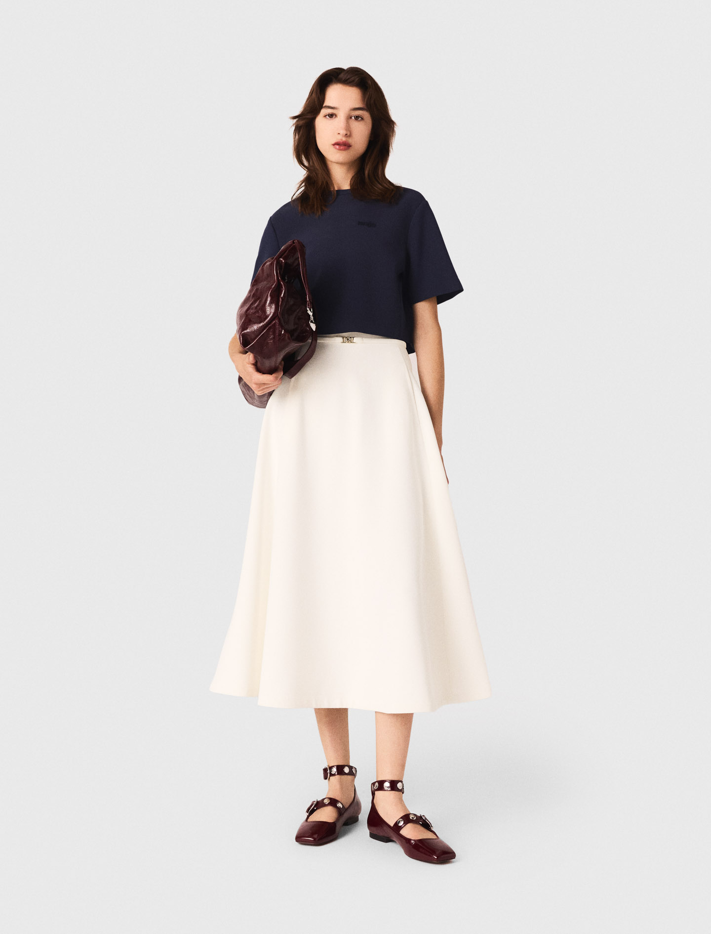 Woman's polyester Heavy crepe short top for Fall/Winter, size Medium, in color Navy / Blue