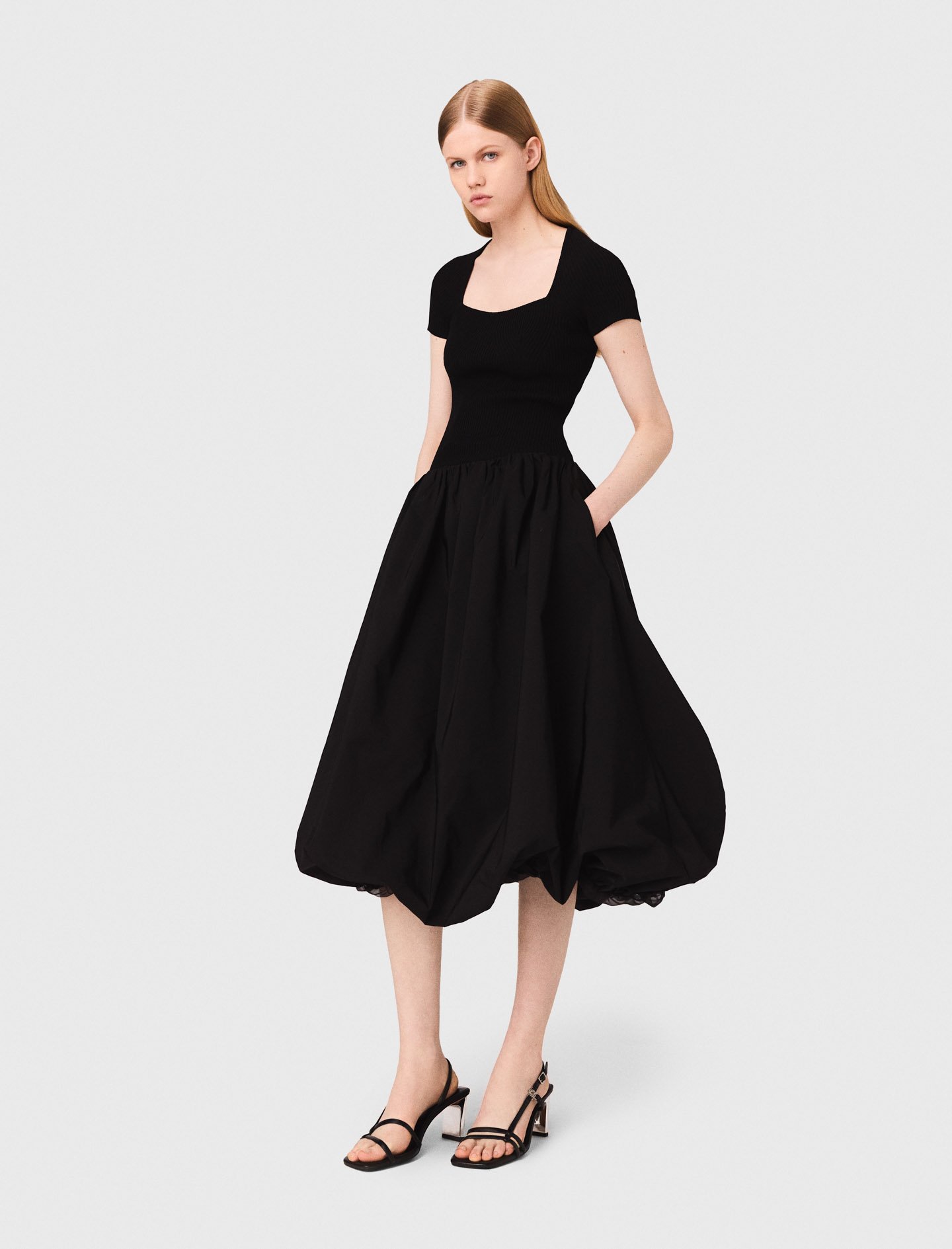 Woman's viscose Long ribbed knit and taffeta dress for Fall/Winter, size Small, in color Black /