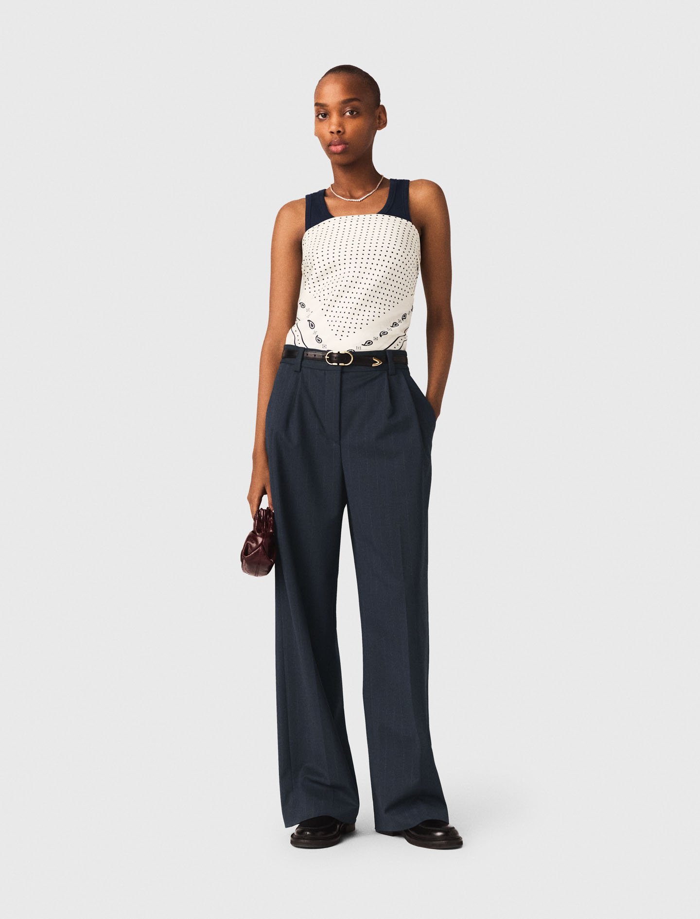 Woman's wool Pinstripe suit trousers for Spring/Summer, size Medium, in color Navy / Blue