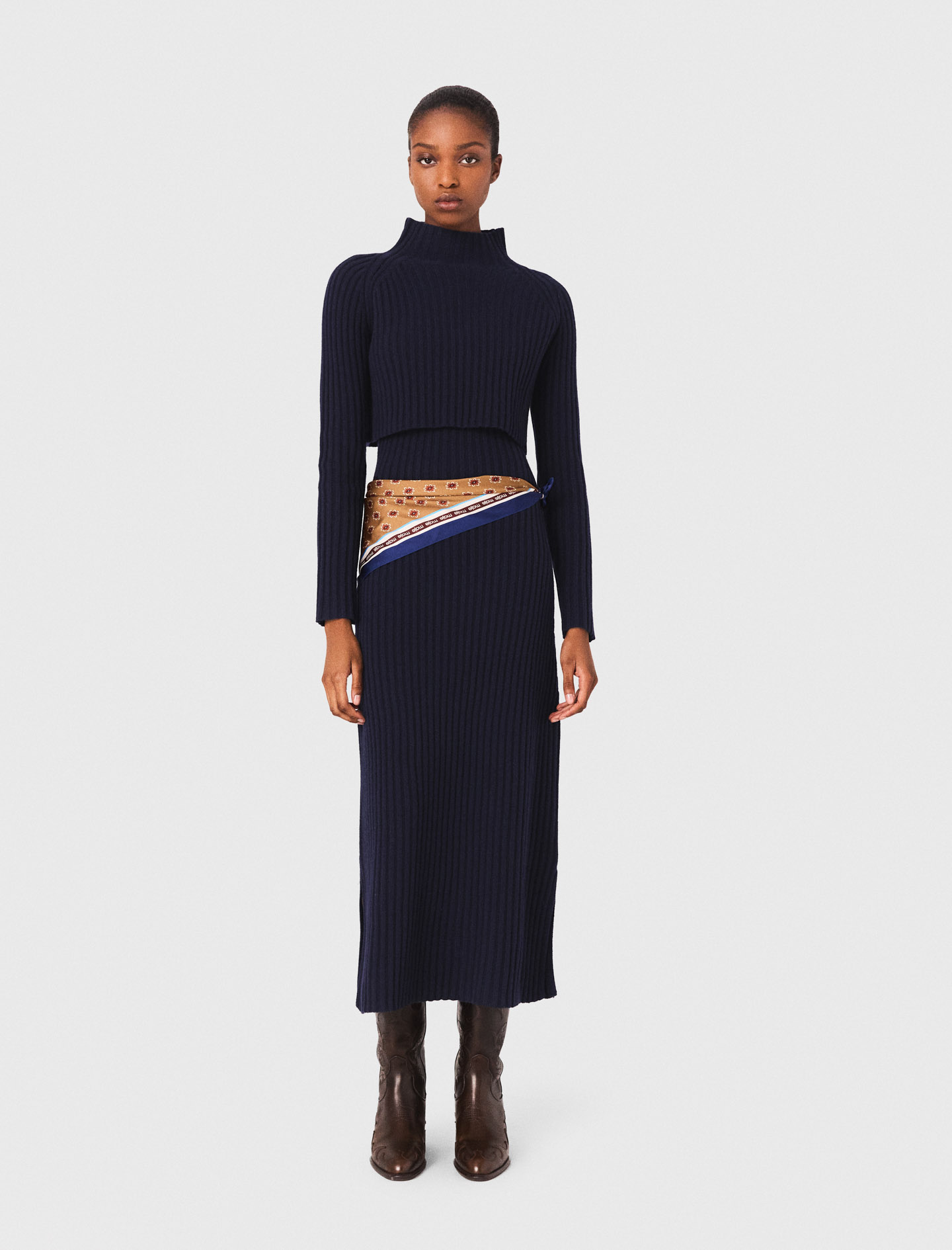 Woman's wool Knit maxi dress with removable sweater for Fall/Winter, size Small, in color Navy / Blue by Maje