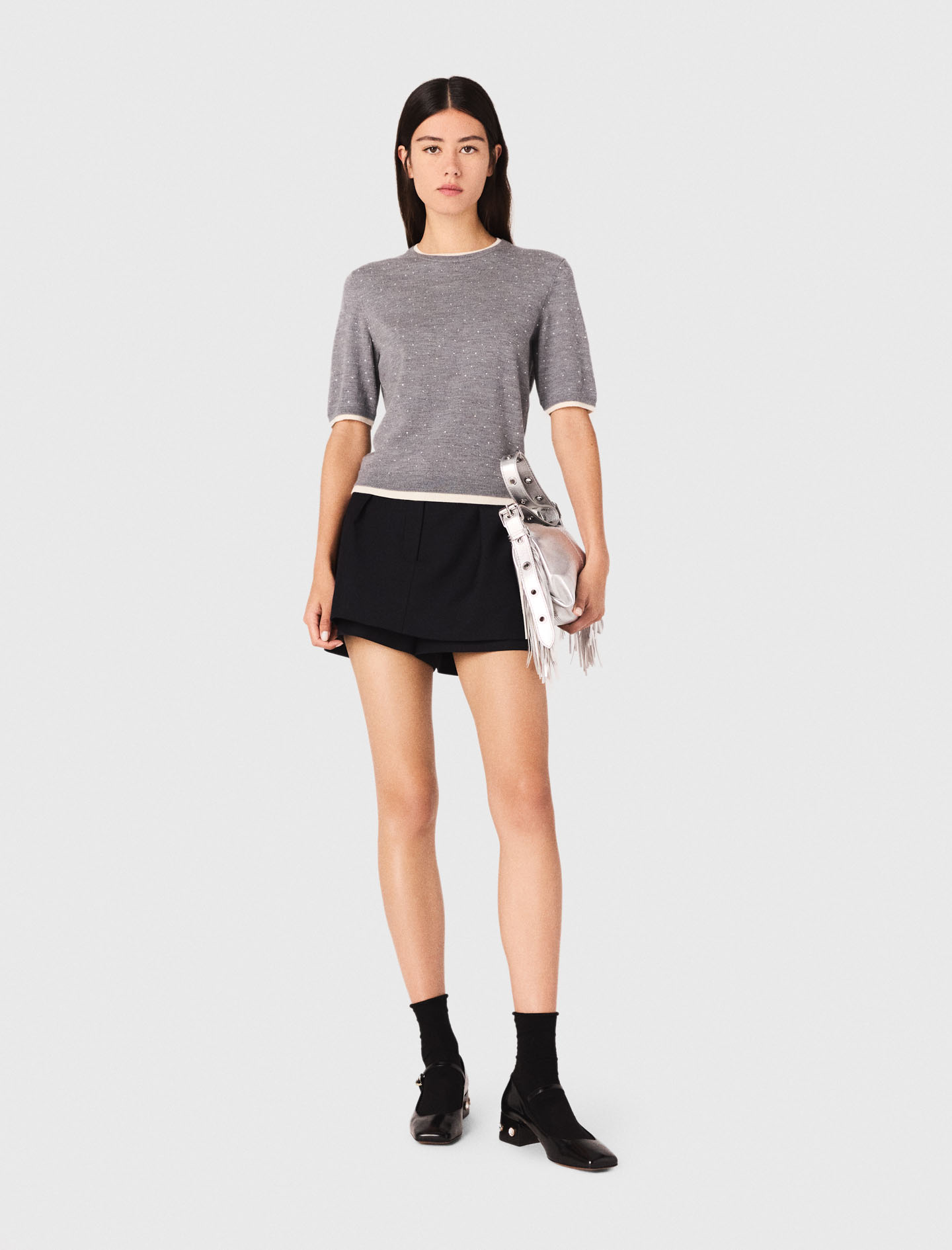 Woman's wool Rhinestone short-sleeve sweater for Fall/Winter, size Large, in color Grey /