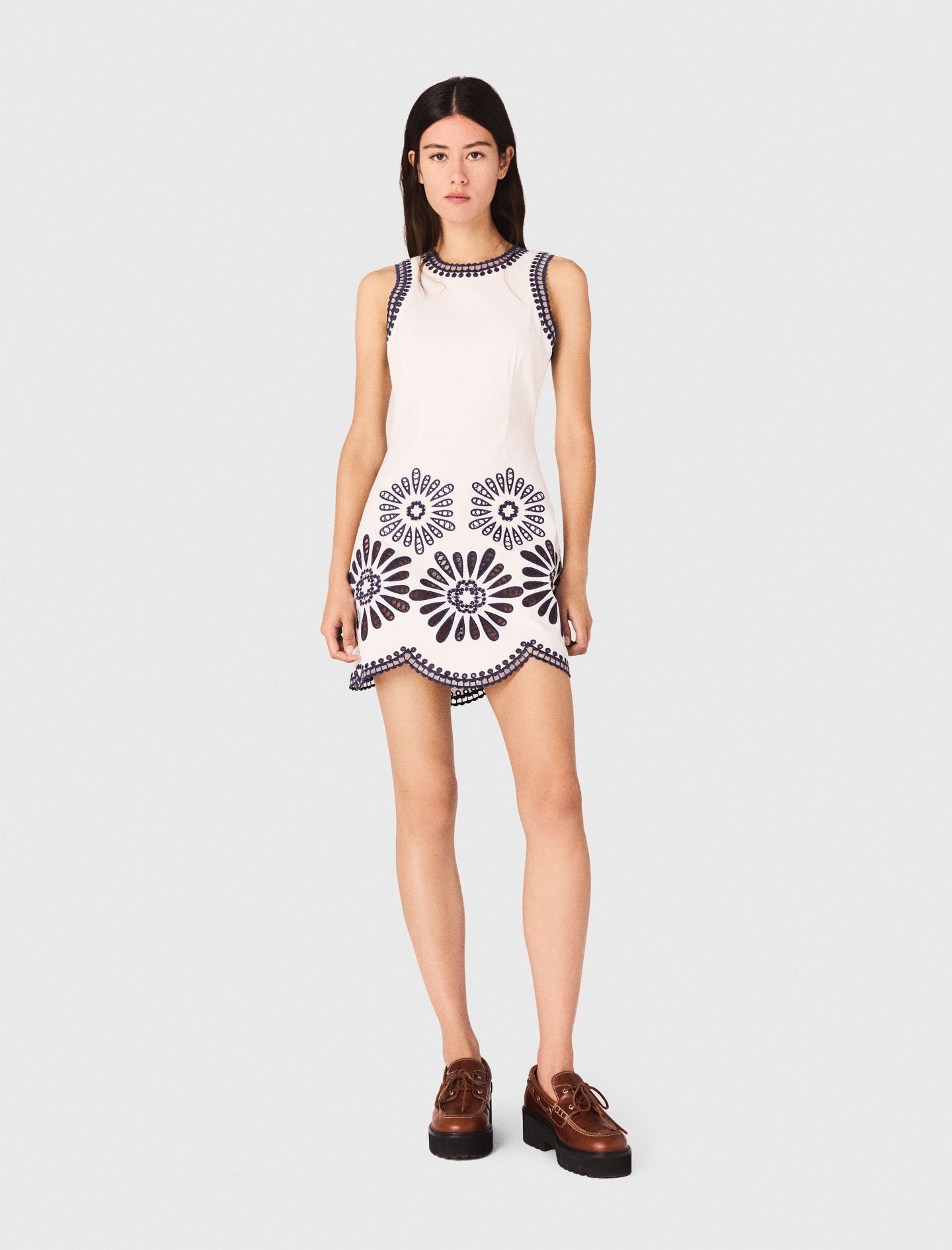 Woman's cotton Mini dress with crochet details for Fall/Winter, size Medium, in color White/Navy /