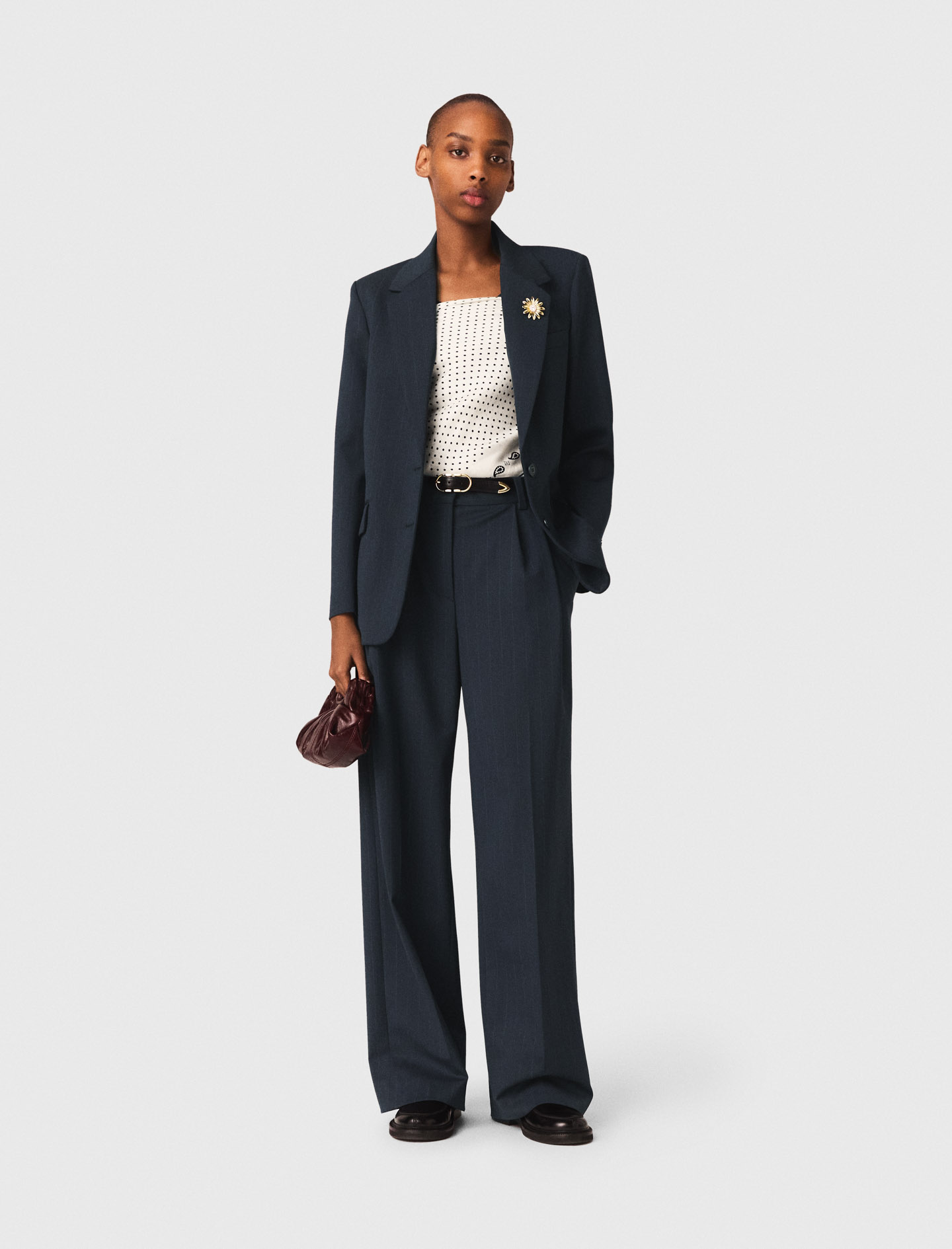 Woman's wool Pinstripe suit jacket for Spring/Summer, size Large, in color Navy / Blue by Maje