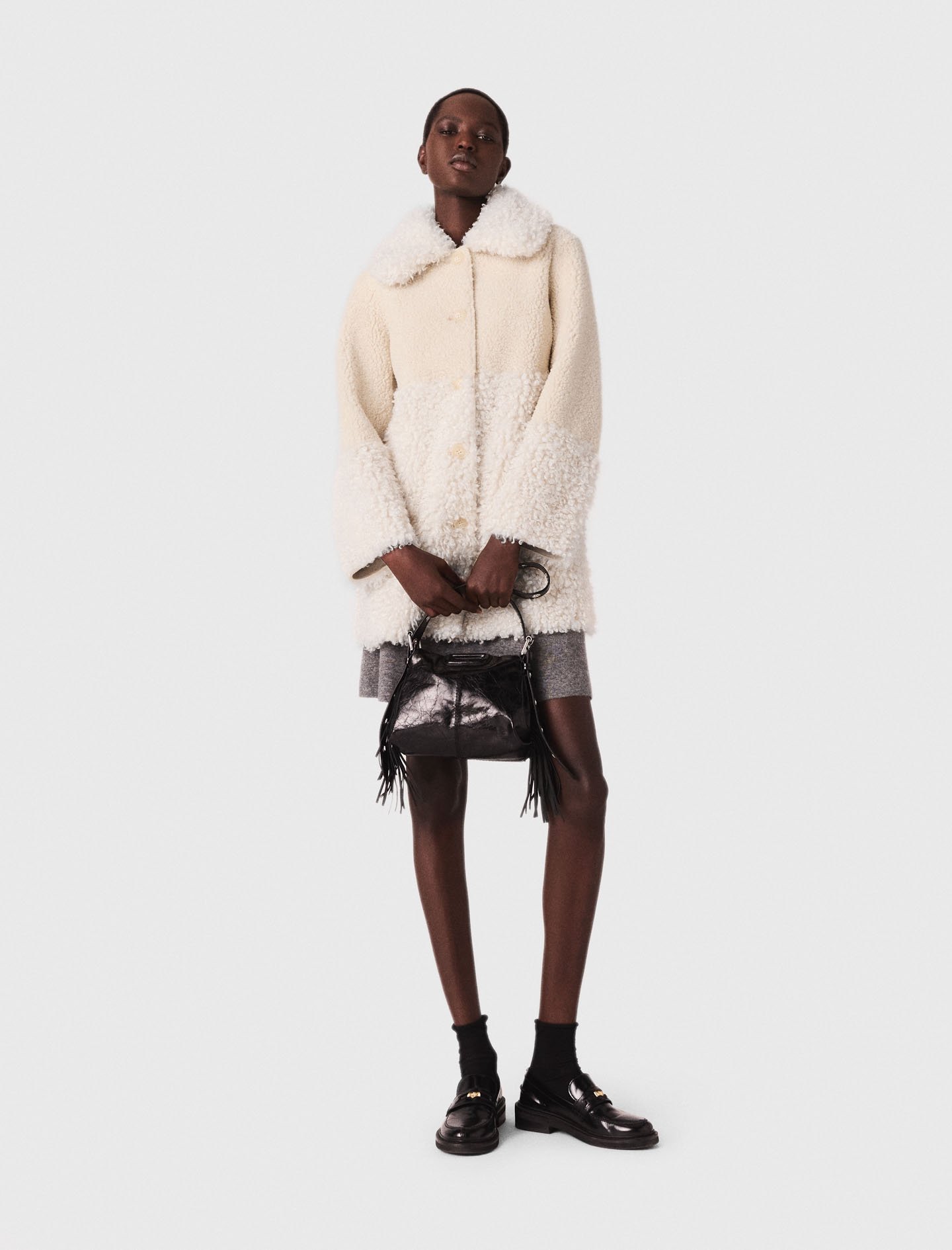 Woman's polyester Long faux fur coat for Fall/Winter, size Medium, in color Ecru / Beige
