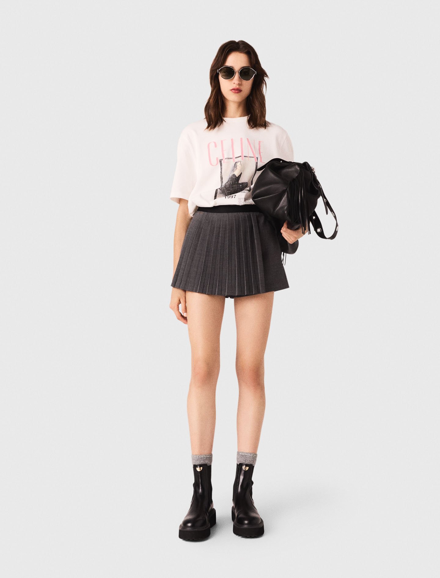 Woman's polyester Pleated skort for Fall/Winter, size Large, in color Grey /