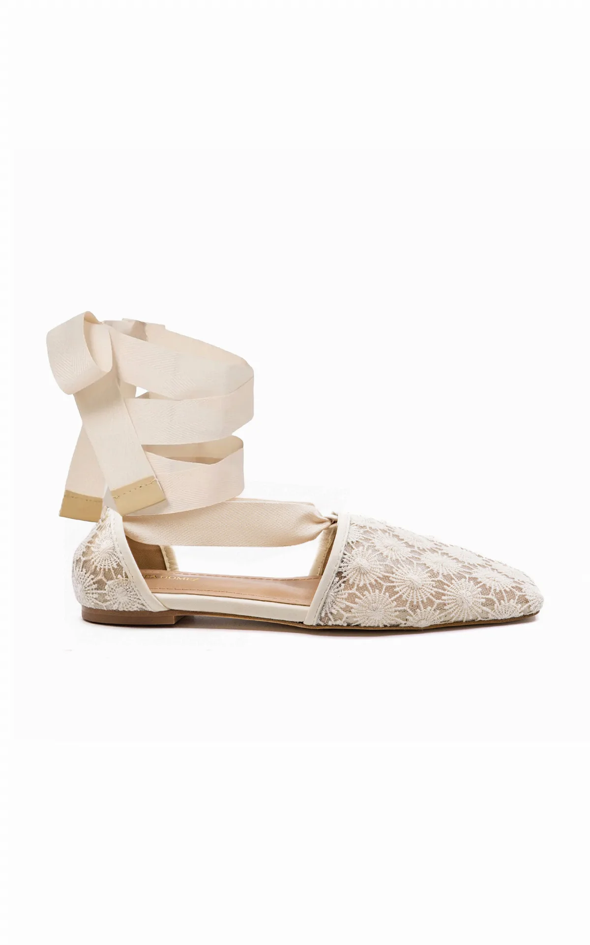 Desi Lace-Up Flats