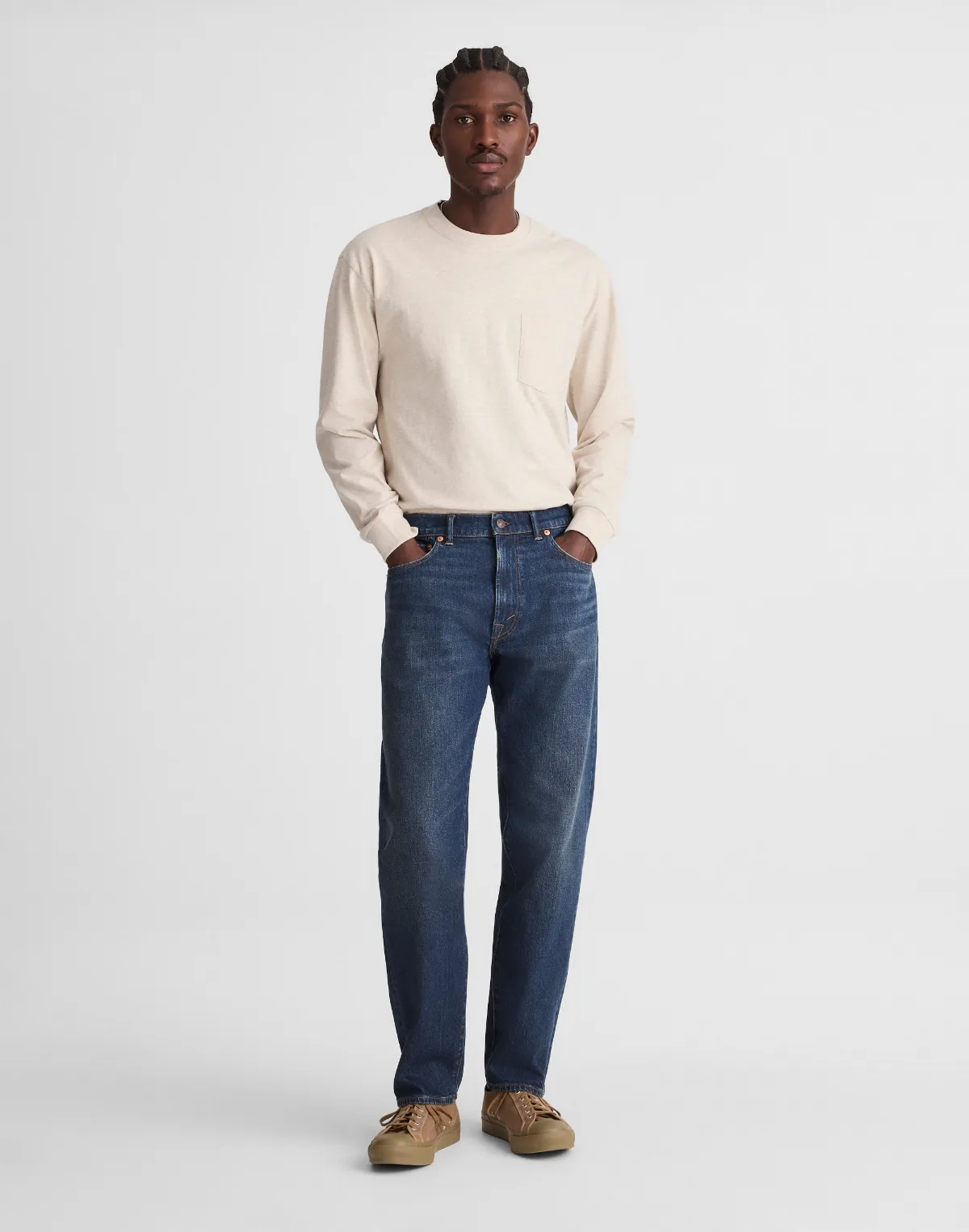 Relaxed Taper Jeans
