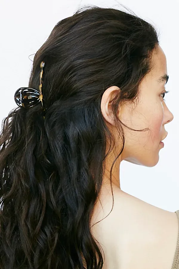 Fine Hair Claw by Medusa's Heirlooms