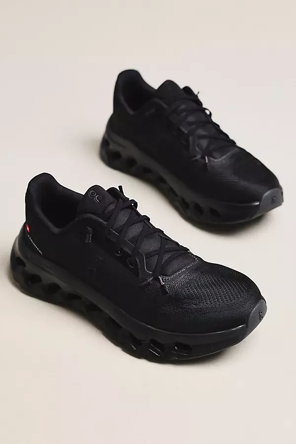 Cloudtilt Sneakers by On